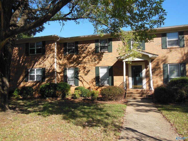 Building Photo - 1200 Bailey Cove Rd SE