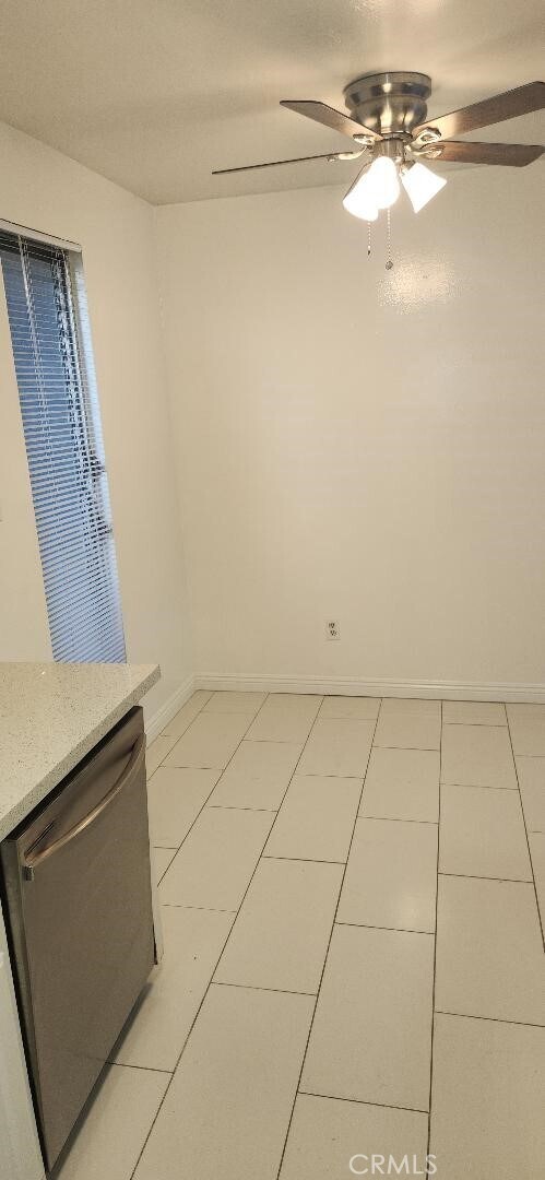 Building Photo - 1010 W MacArthur Blvd