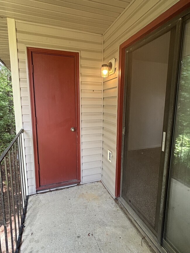 Building Photo - 6376 Applecross Ave