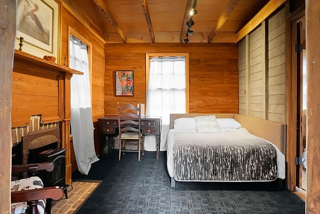 Building Photo - 7951 Doar Rd