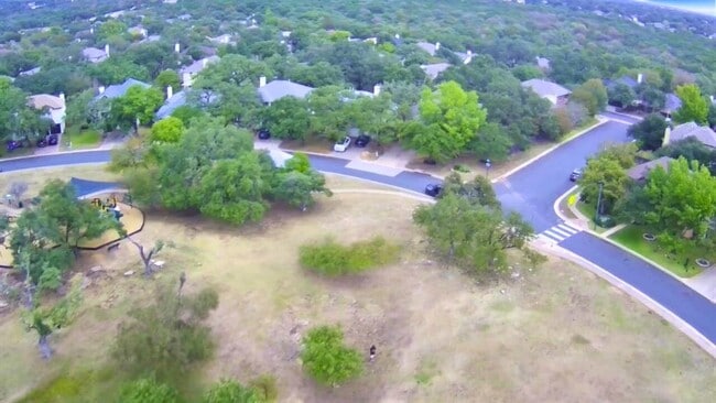 Building Photo - 5000 Tiger Lily Way