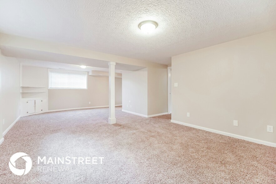 Building Photo - 226 Penick Ave
