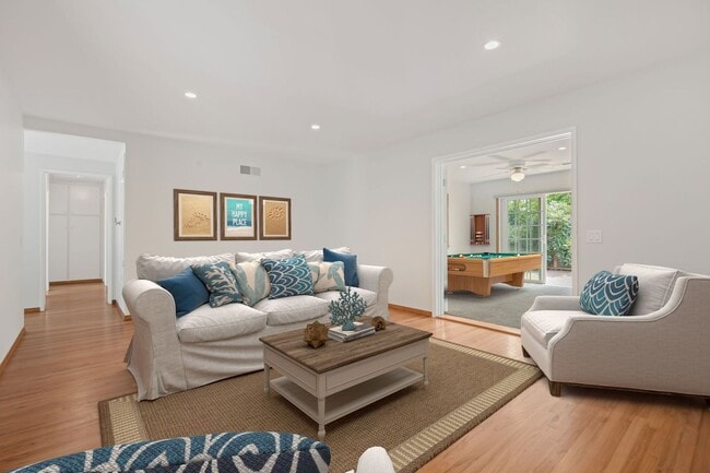 Building Photo - Charming 3-Bed, 2-Bath Home for Rent in Go...
