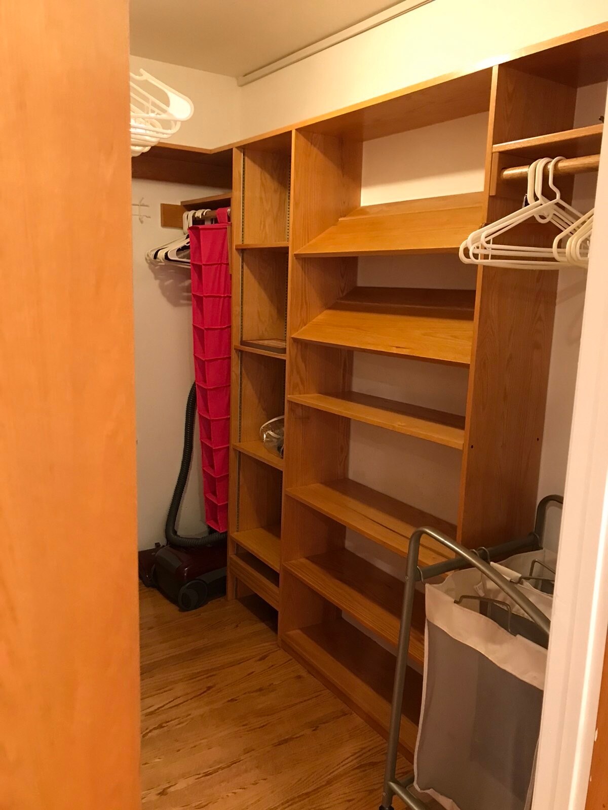 Walk in Closet - 6000 Bixby Village Dr