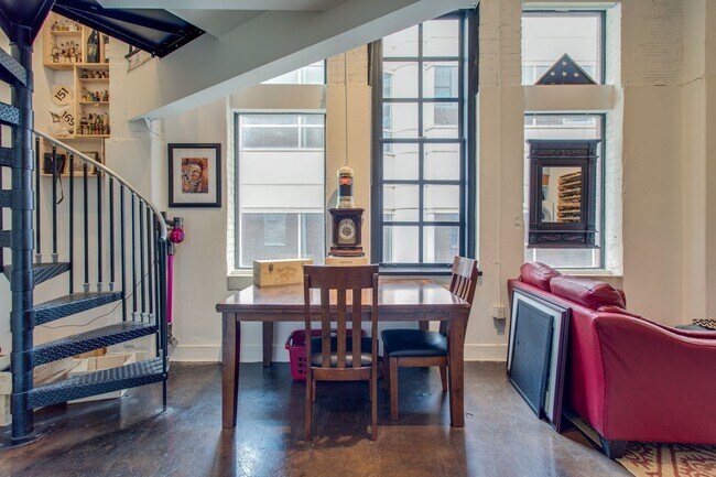 Building Photo - 239 Rep John Lewis Way N