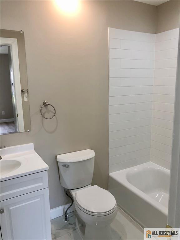 Building Photo - 377 Carhart Ct