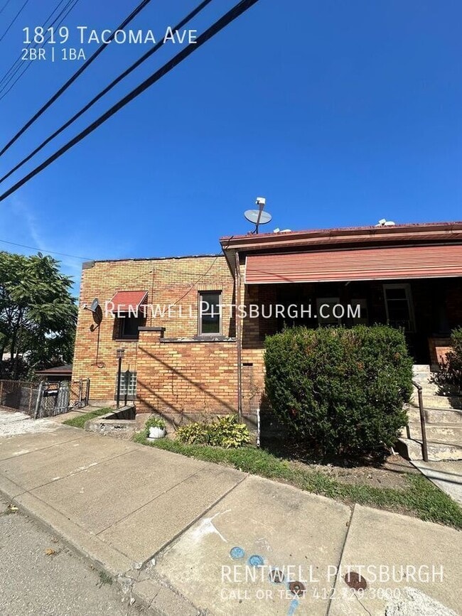 Building Photo - 1819 Tacoma Ave
