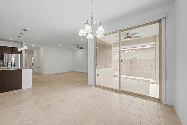 Building Photo - 35455 W Cartegna Ln