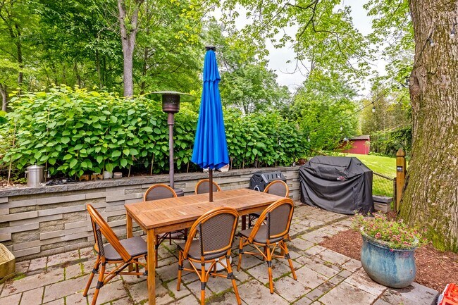 Building Photo - Magical Home with the Yard of Your Dreams!