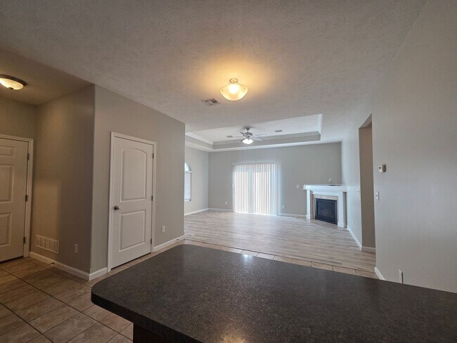 Building Photo - 376 Michaels Court