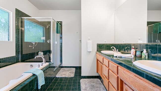 Building Photo - 27750 Asti Rd