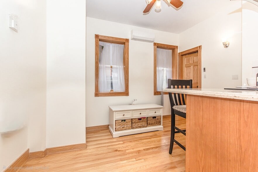 Building Photo - 102 Myrtle St