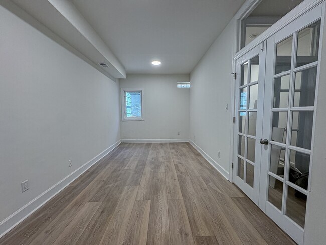 Building Photo - 536 N 19th St