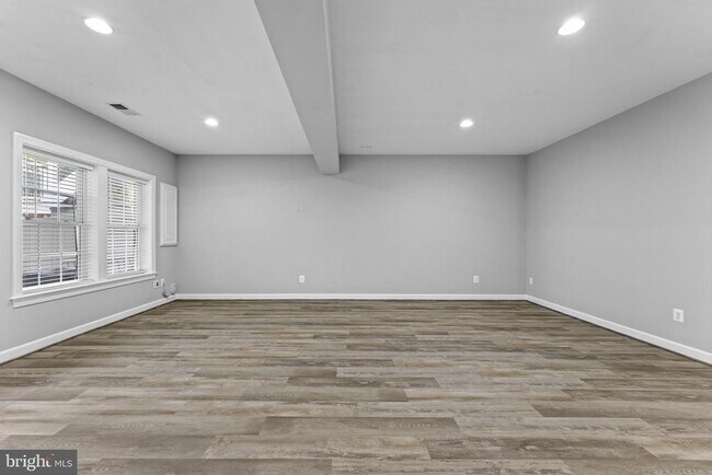 Building Photo - 21268 Park Grove Terrace