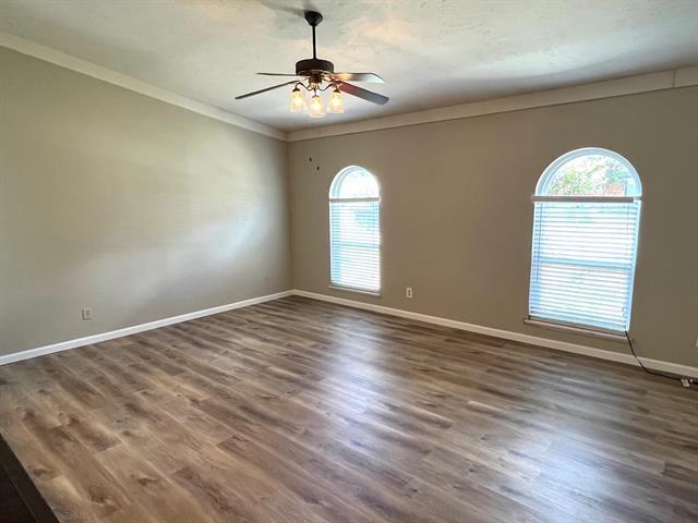 Building Photo - 1208 Crestwood Ct