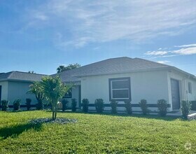 Building Photo - NE Cape Coral Duplex Unit