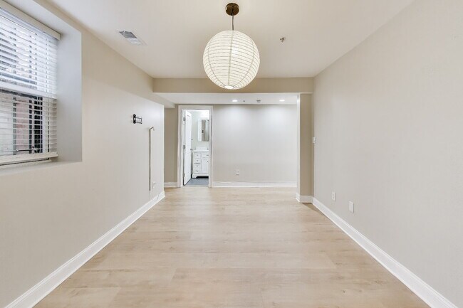 Building Photo - 1306 Rhode Island Ave NW