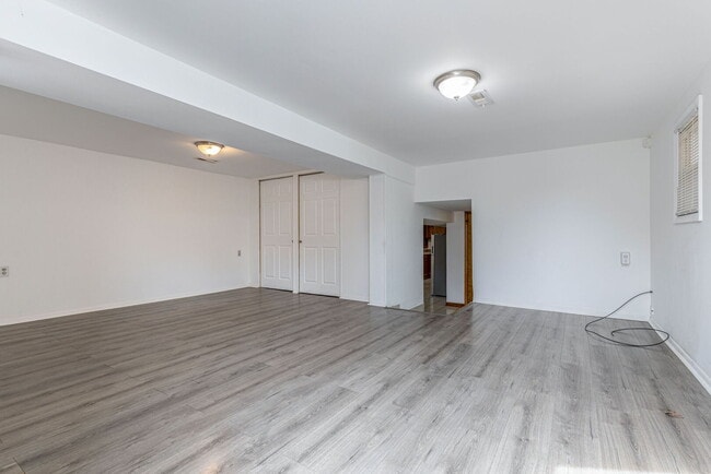 Building Photo - 7408 W Addison St