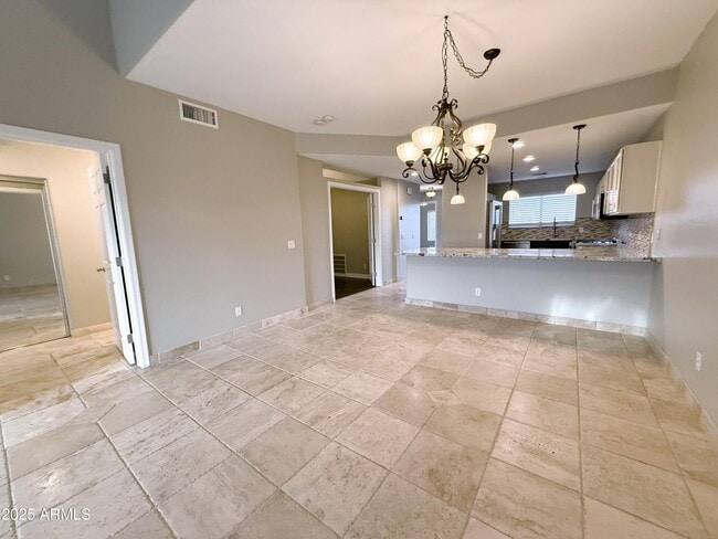 Building Photo - 205 N 74th St