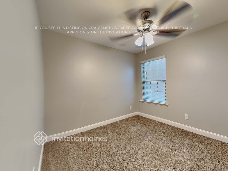 Building Photo - 841 Stable Fern Dr