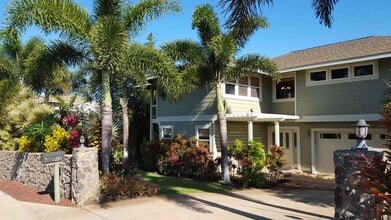 Building Photo - Spacious Home Close to Beaches, Shopping and More in South Maui!