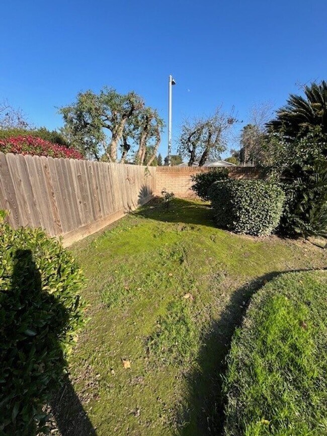 Building Photo - Coming Soon!