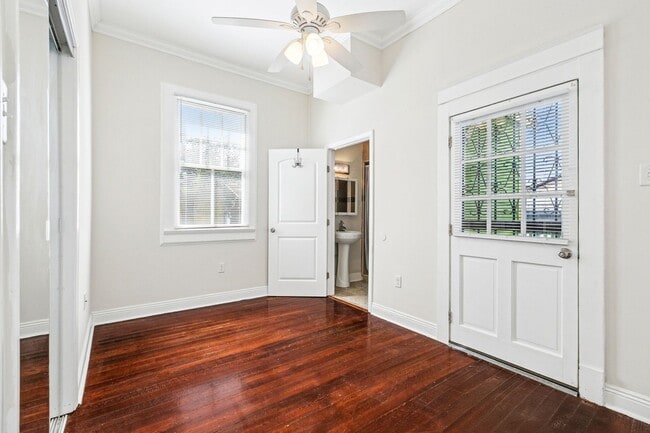 Building Photo - Updated Bywater 3-Bedroom Cottage on Alvar Street