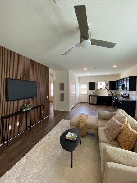 Building Photo - 5407 Malakoff Dr
