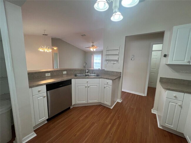 Building Photo - 3228 Lucaya Ave