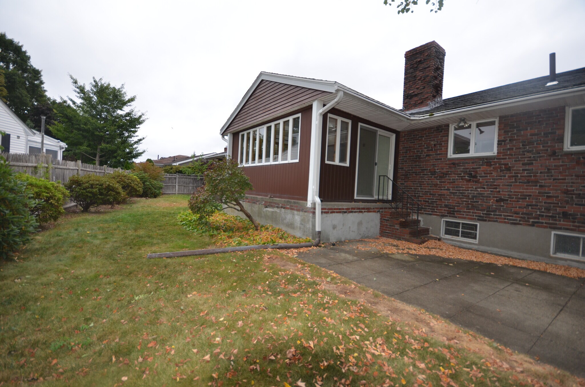 Building Photo - 20 Mossdale Rd