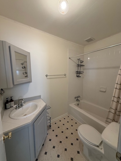 Building Photo - 1814 W Pine St