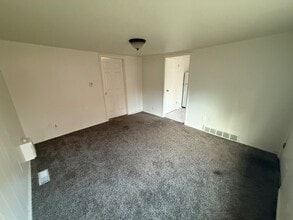 Building Photo - 1245/1247  S 5th Ave - 1247