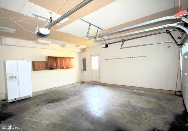 Building Photo - 1506 Chain Bridge Ct