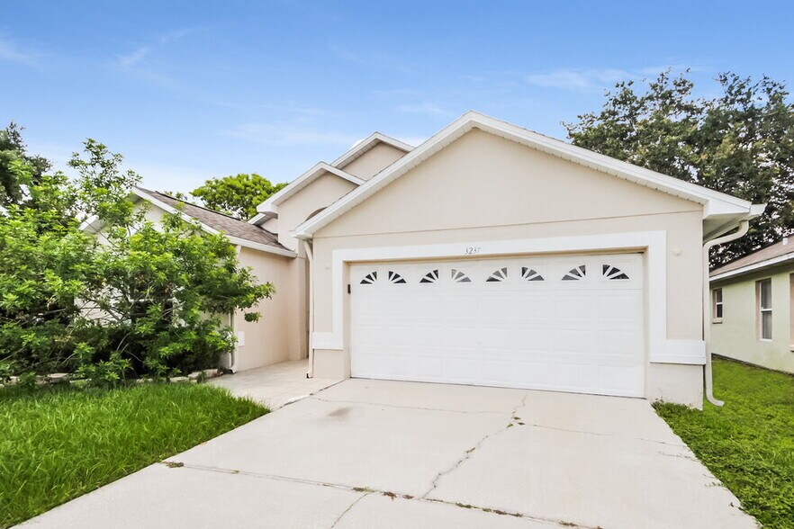 Building Photo - 3237 Harpers Ferry Ct