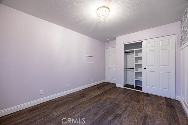 Building Photo - 12 Nantucket Ln