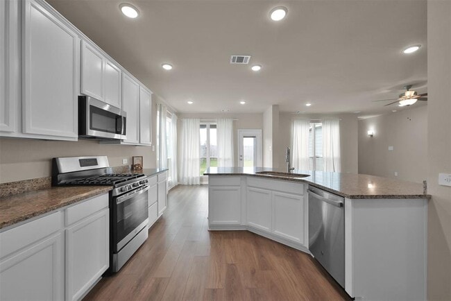 Building Photo - 2713 Sagedale Dr