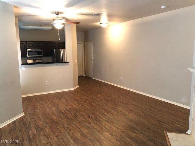 Building Photo - 5250 S Rainbow Blvd