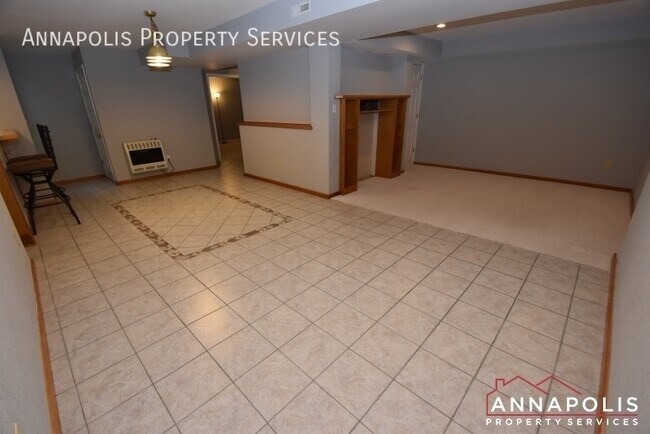 Building Photo - 7 Woodbent Dr