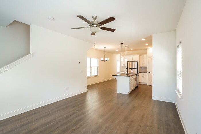 Building Photo - 308 B Lake Street