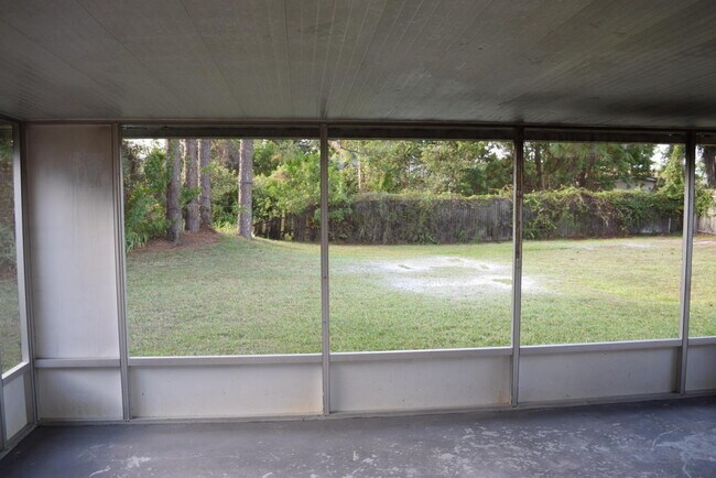 Building Photo - Home for Rent