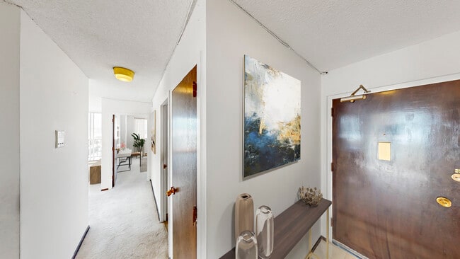 Building Photo - 946 Stockton St