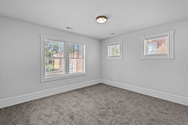 Building Photo - 3410 Virginia Ave