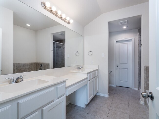 Building Photo - 16203 Philippa Creek Way