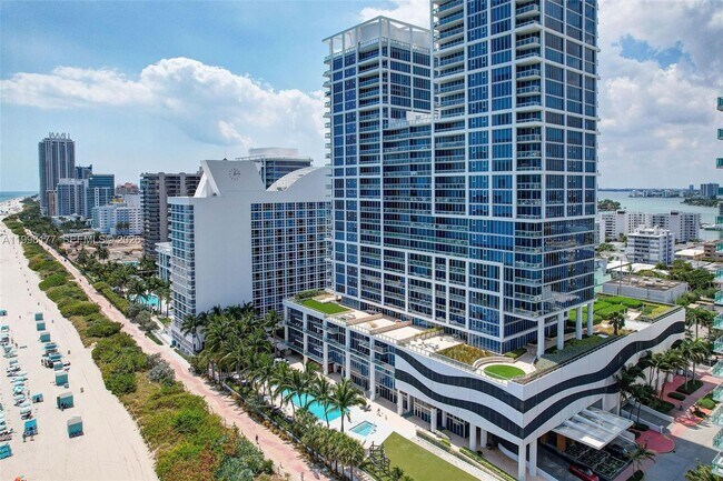 Building Photo - 6899 Collins Ave