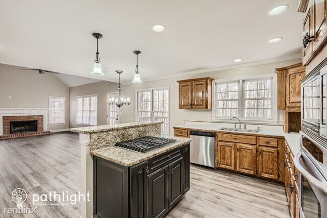 Building Photo - 4 br, 2.5 bath House - 125 Hopewell Chase ...