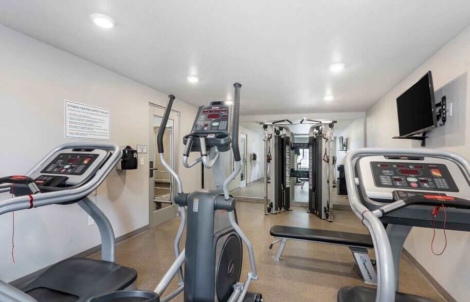 Building Photo - Furnished Studio-Denver - Centennial