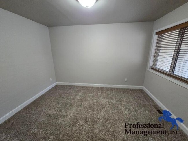 Building Photo - 3 bedroom in Billings MT 59106