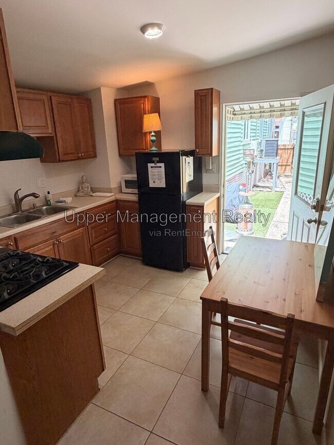 Building Photo - 3314 Carondelet St