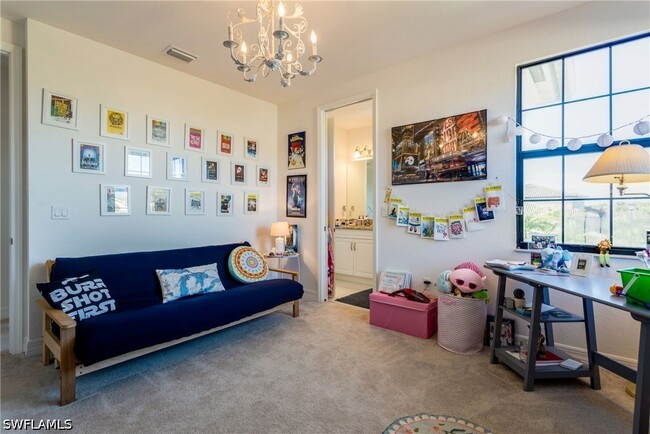 Building Photo - 13755 Luna Dr