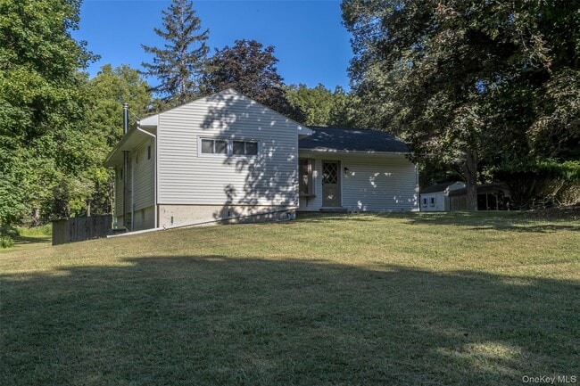 Building Photo - 549 NY-94